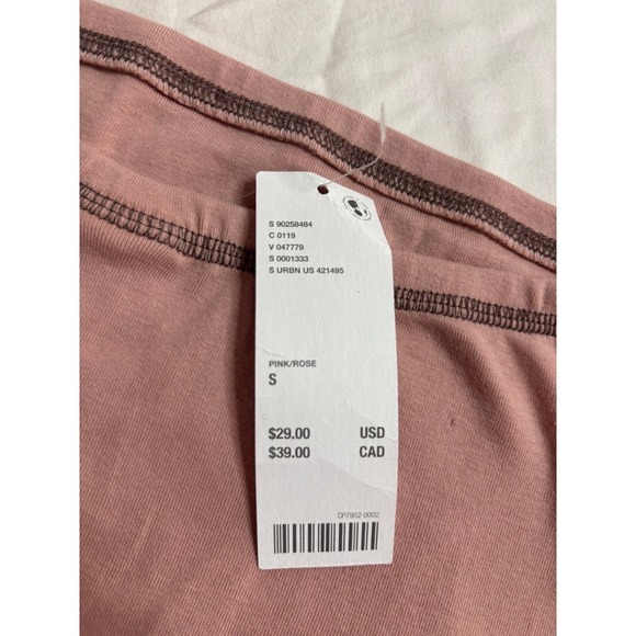 NWT Urban Outfitters Pink Rose Graphic Tube Top Size S Tour Concert - Picture 4 of 4